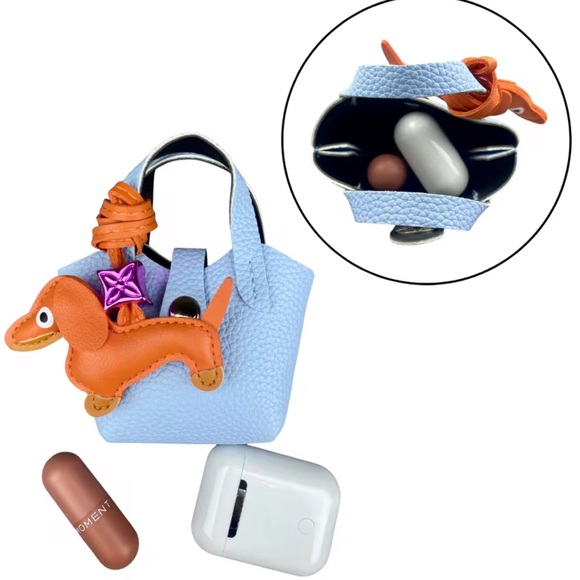 Leather Dachshund Bag Charm Keyring - Black & Brown - Picture 5 of 5